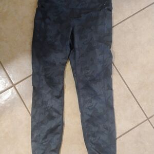 Mondetta Camo Leggings - Black and Gray